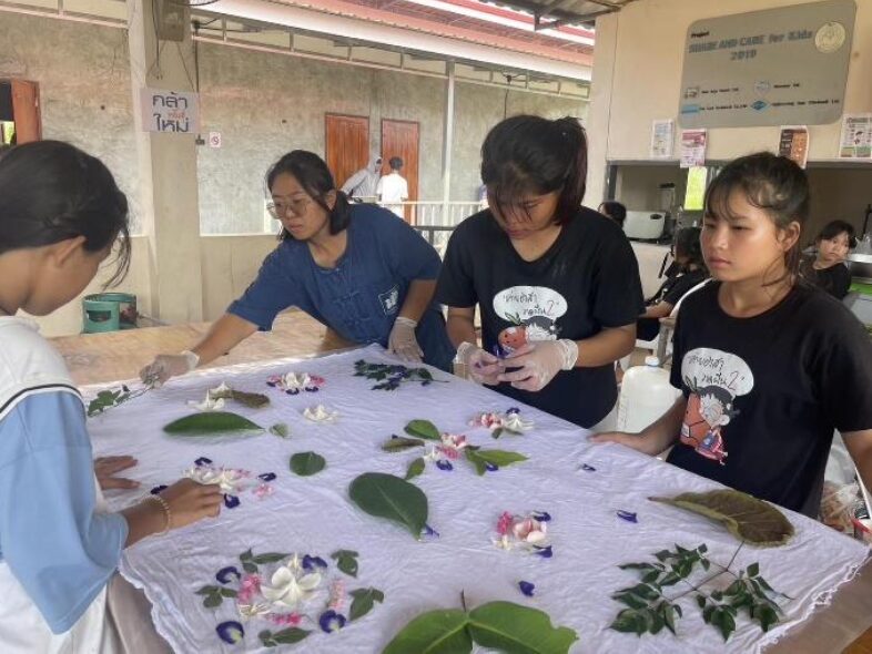 โครงการศิลปะด้านในเพื่อโอบอุ้มหัวใจของเด็กทุกคน ศูนย์การเรียนรู้ไร้ส้มวิทยา